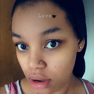 Meet your Posher, Shanequa